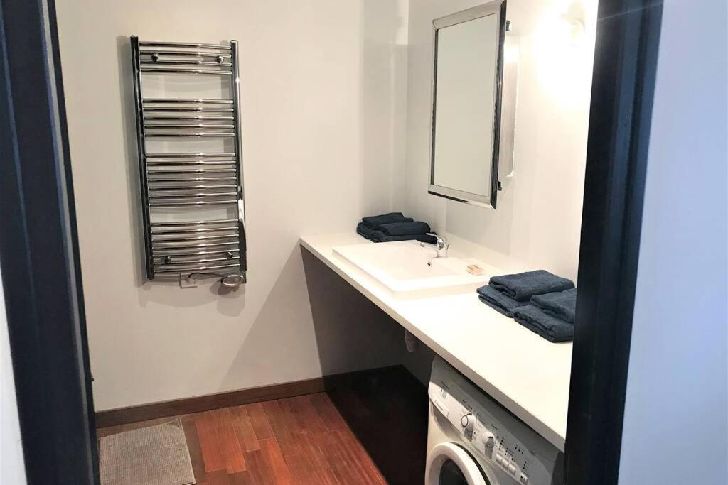 Loft Hyper Centre Reims 6 Pers Avec Parking Apartment Exterior photo